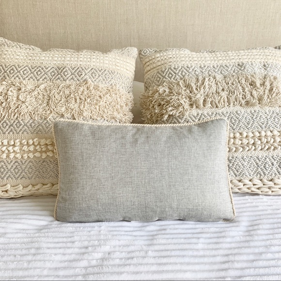 3 Neutral Accent Pillows - Picture 4 of 11